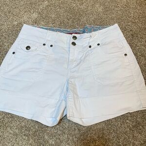 White cargo shorts